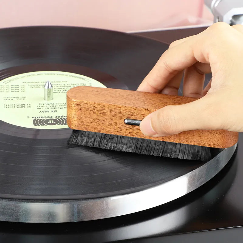 Goka Record Cleaning Brush